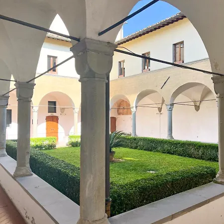 Paradise Convent Florencja