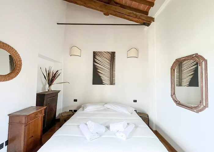 Paradise Convent Florencie